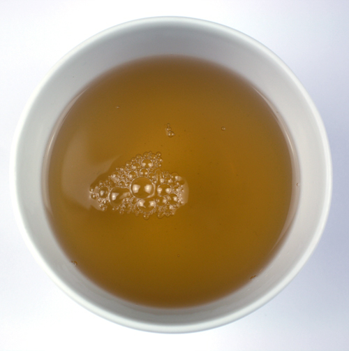 XuePian Snowflake Oolong dry tea liquor