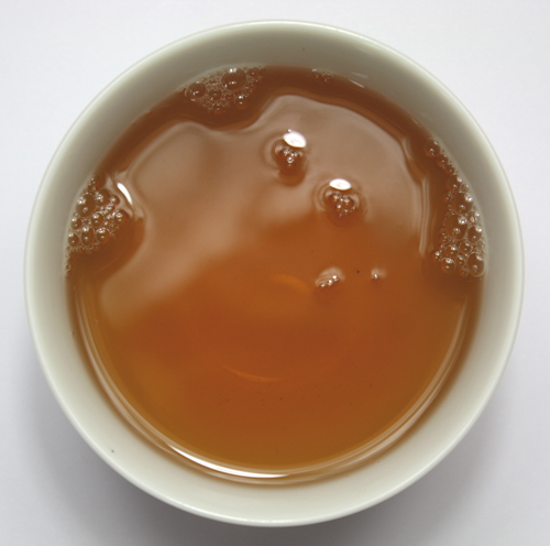 China Lincang Raw Puerh tea liquor